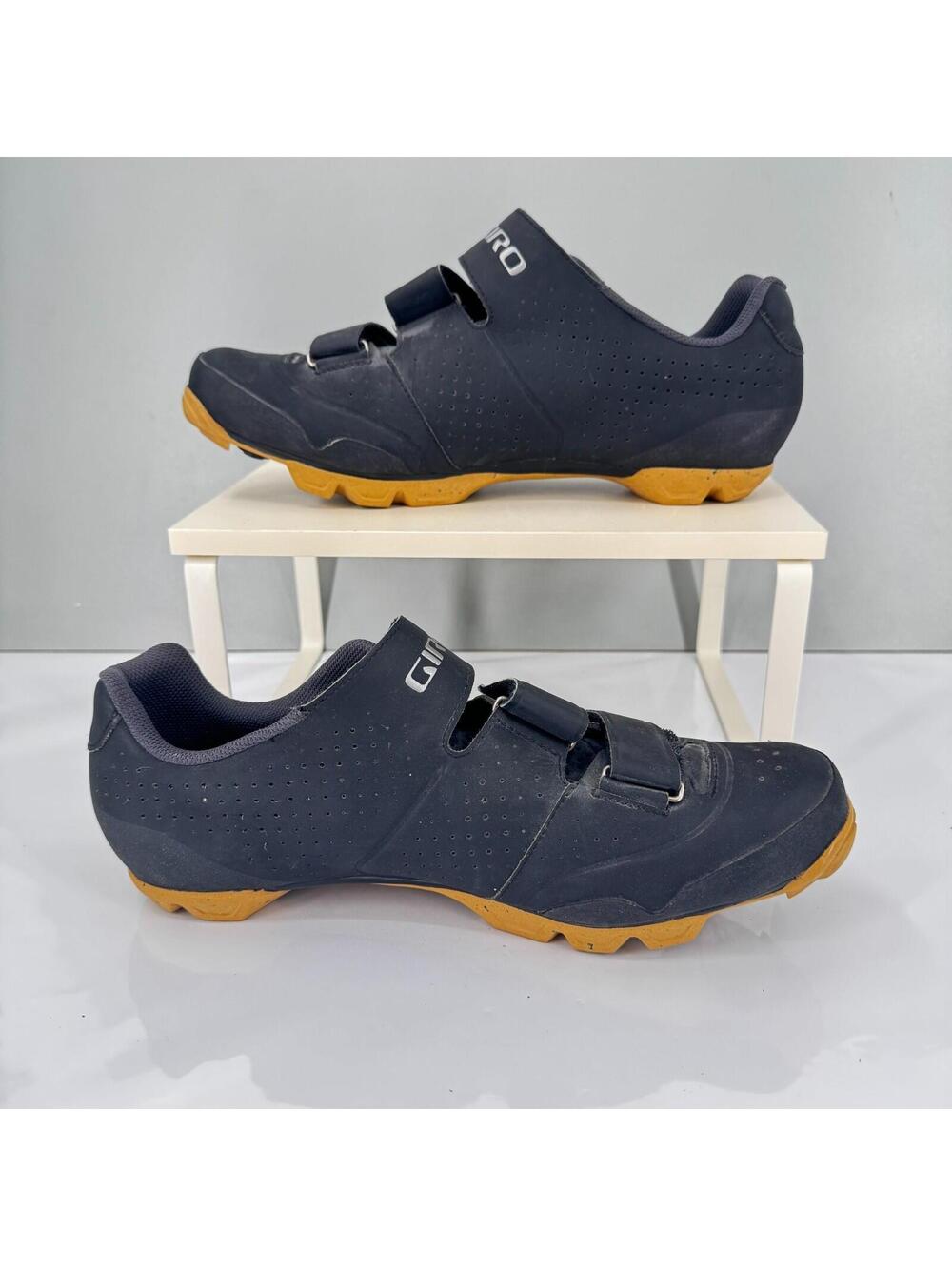 Giro Privateer R Men's 12.5 MTB Cycling Shoes Black Orange Hook Loop Mountain